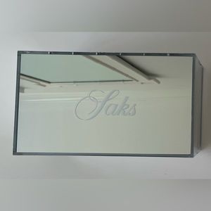 Mirrored jewelry box